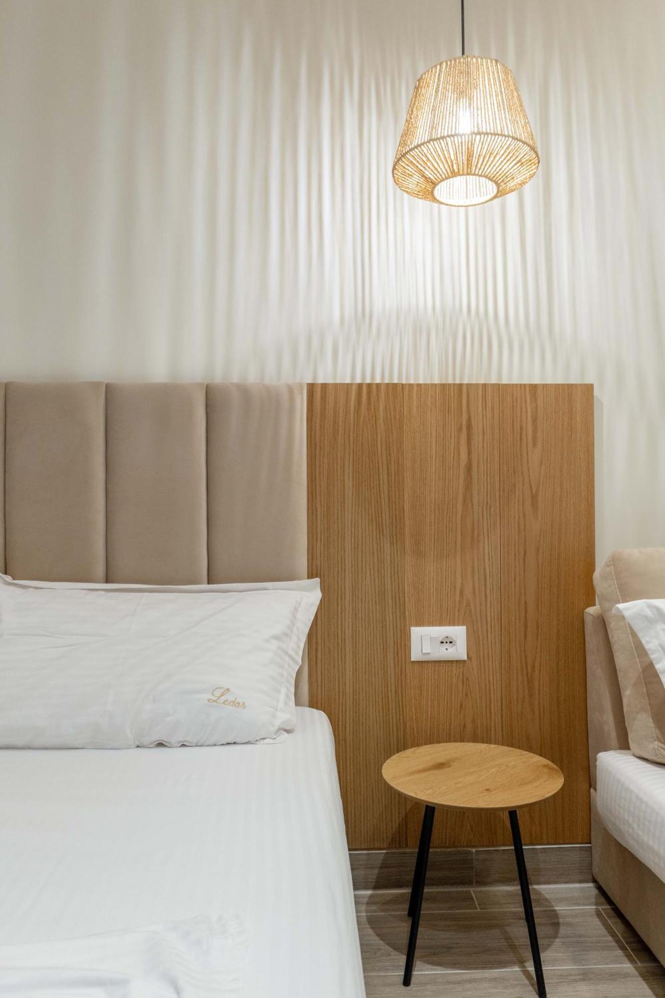 Hotel Mari Al Deluxe